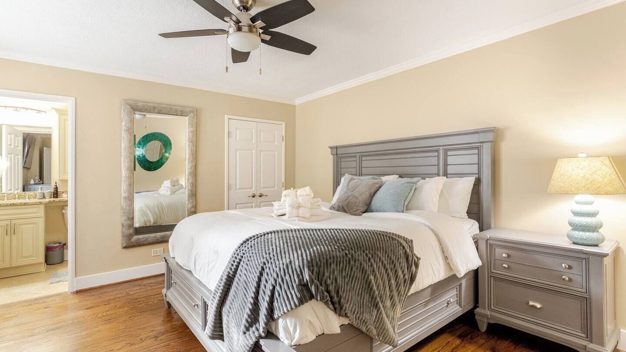 Photo of Bedroom in Downtown Atlanta
