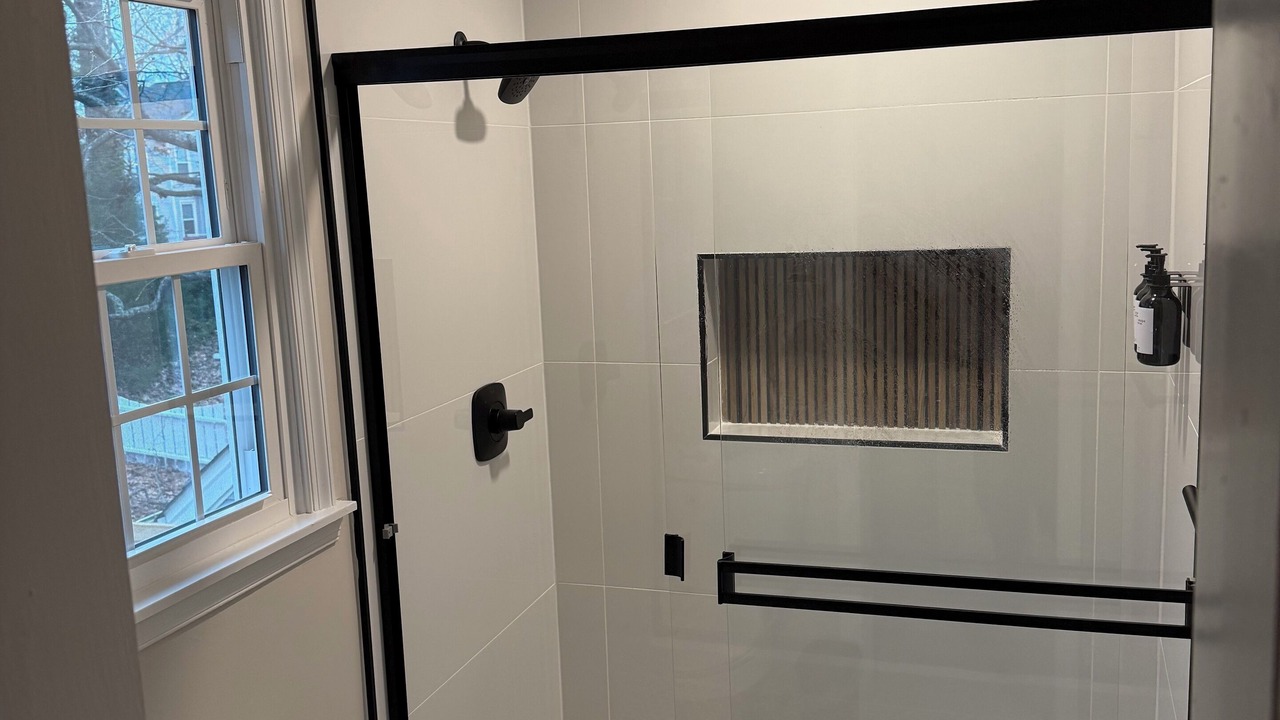 Photo of Bathroom in Gloucester Point