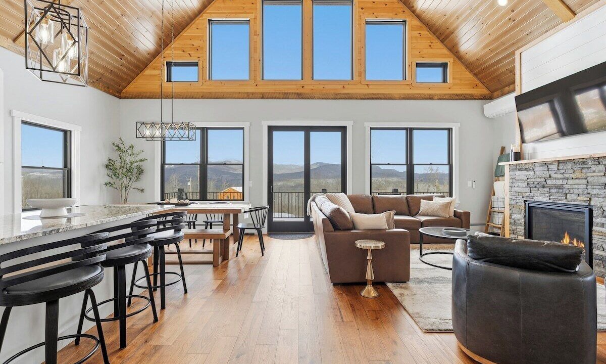 Photo of Livingroom in Sunday River Area