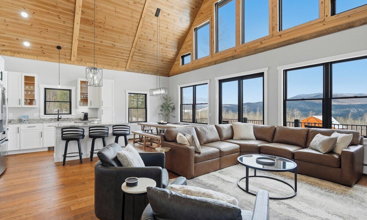 Photo of Livingroom in Sunday River Area