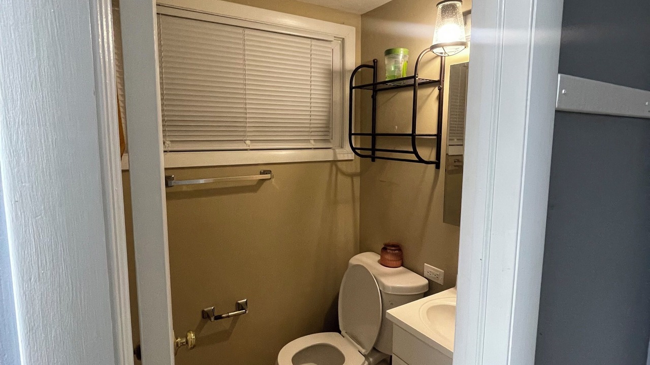 Photo of Bathroom in Reynoldsburg