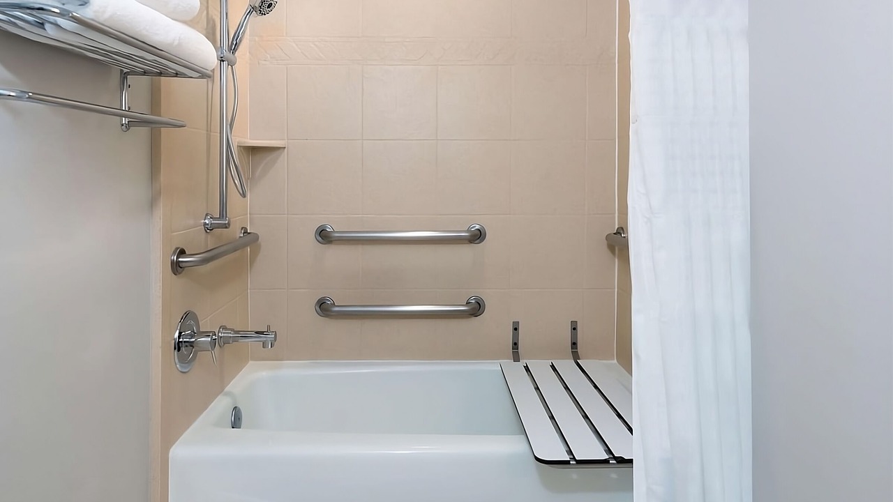Photo of Bathroom in Park Central