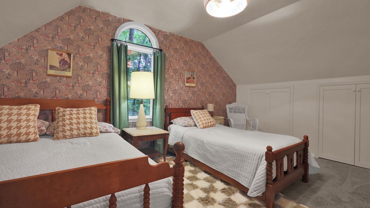 Photo of Bedroom in Nashport