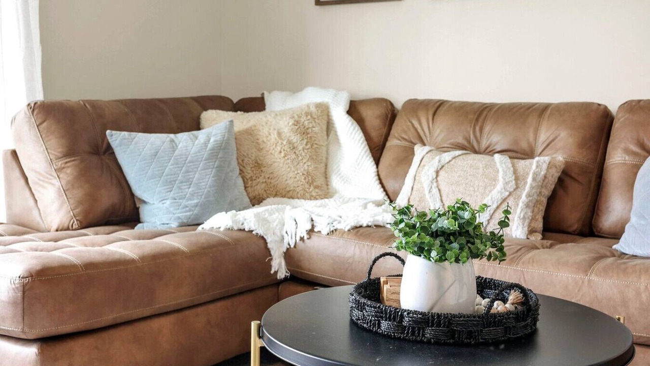 Photo of Livingroom in Pataskala