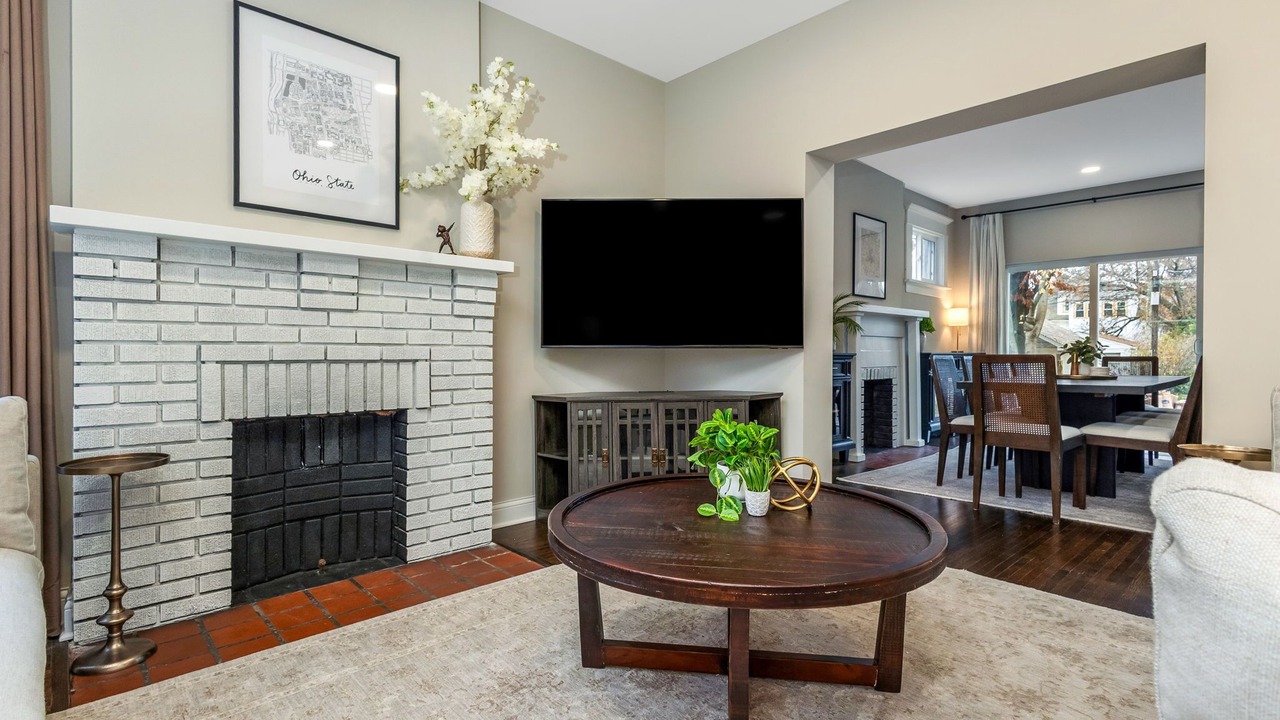 Photo of Livingroom in Old North Columbus
