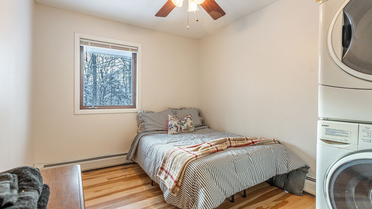 Photo of Bedroom in East Haven  Rutland County