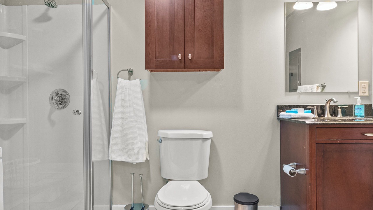 Photo of Bathroom in Newark
