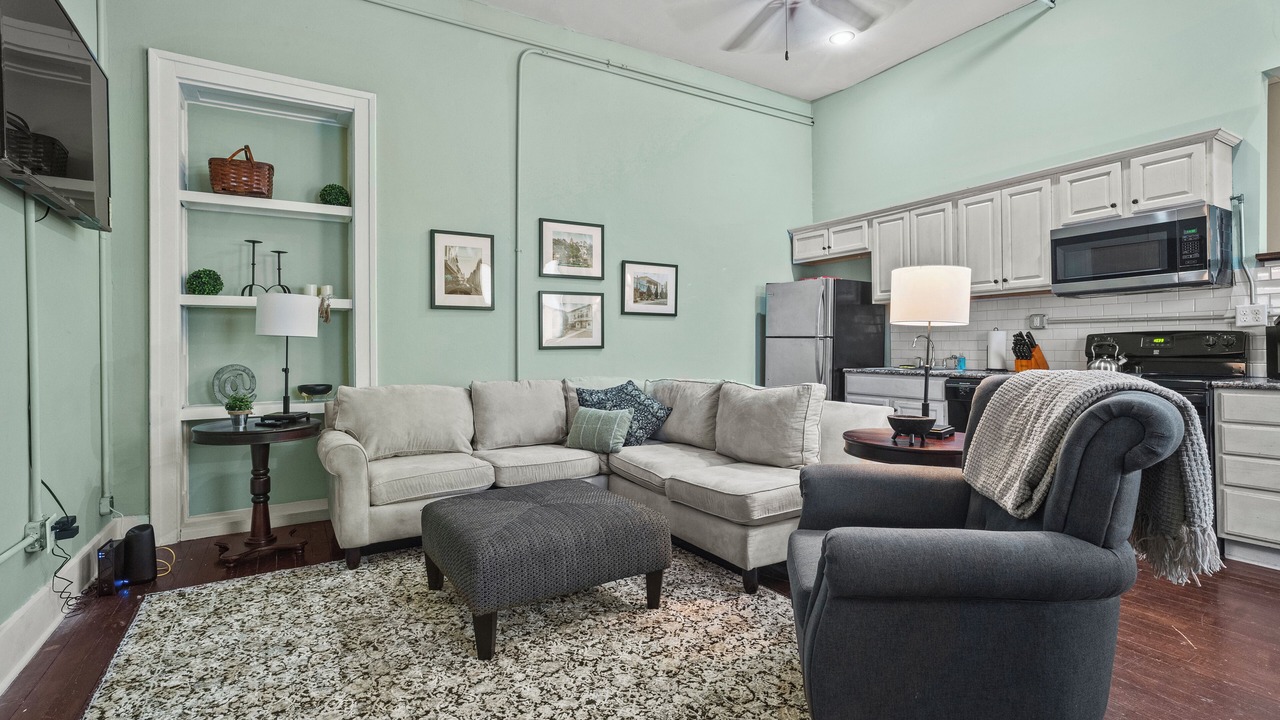 Photo of Livingroom in Newark