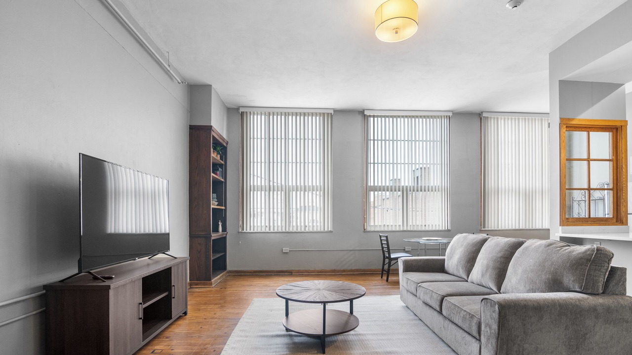 Photo of Livingroom in Newark