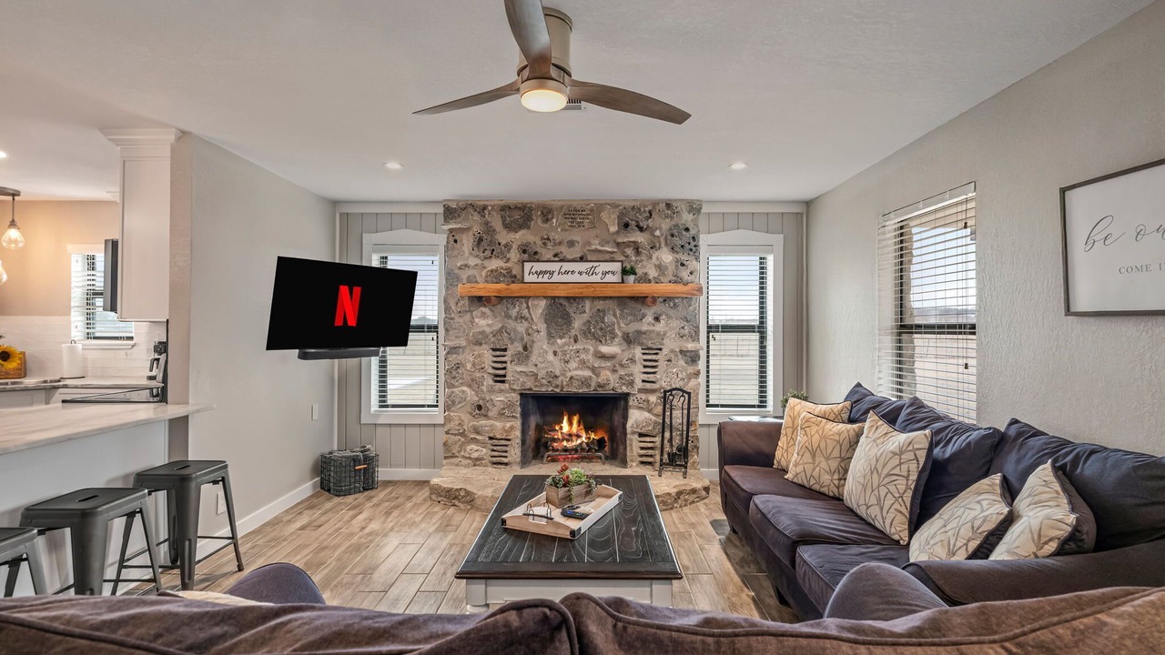Photo of Livingroom in Fredericksburg