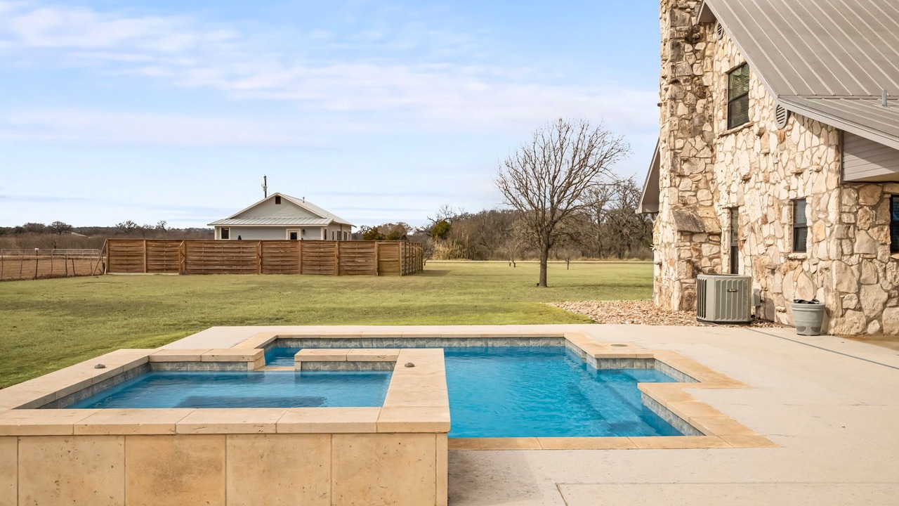 Photo of Outdoor in Fredericksburg