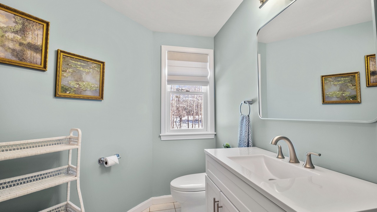 Photo of Bathroom in Cape Neddick