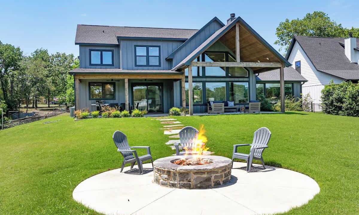 Photo of Outdoor in Tool