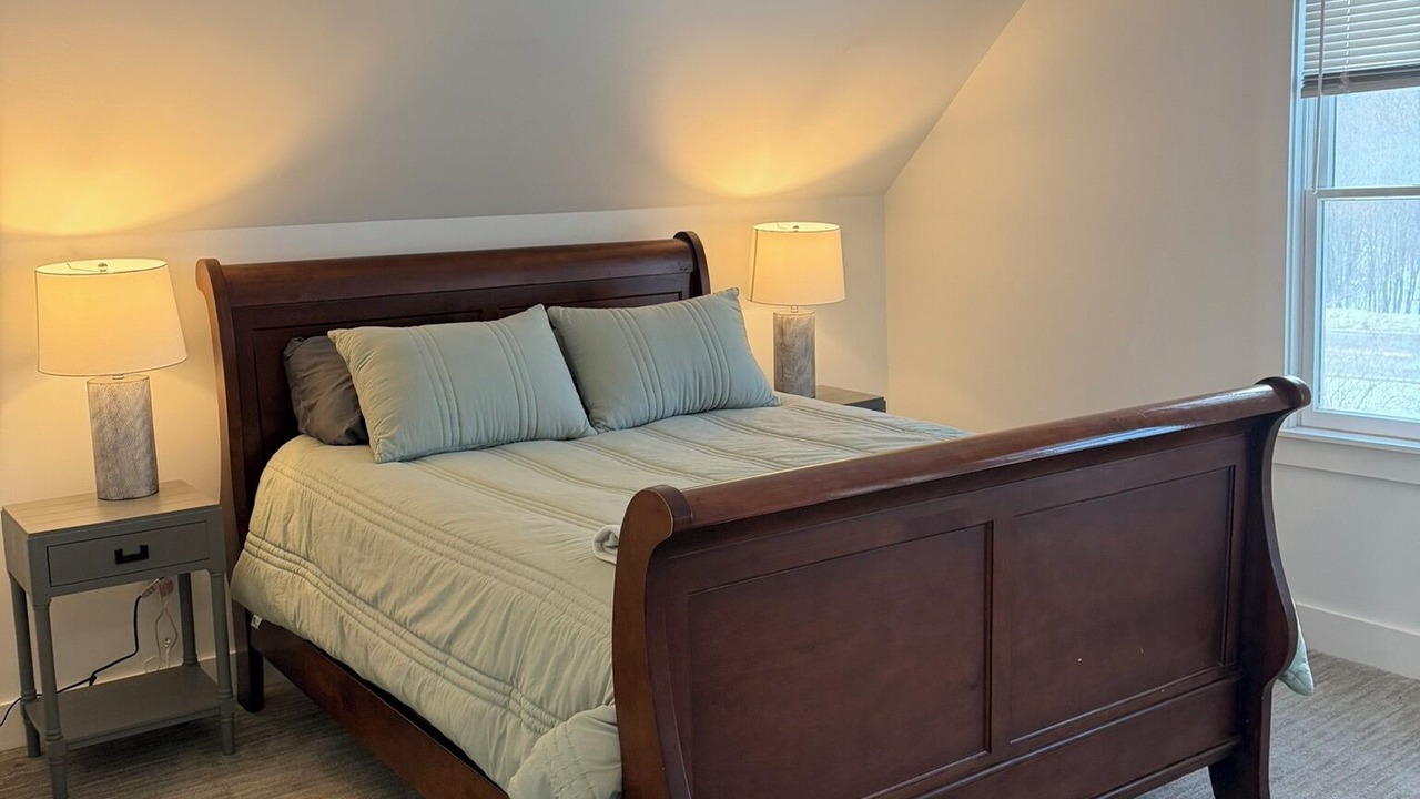 Photo of Bedroom in Cushing