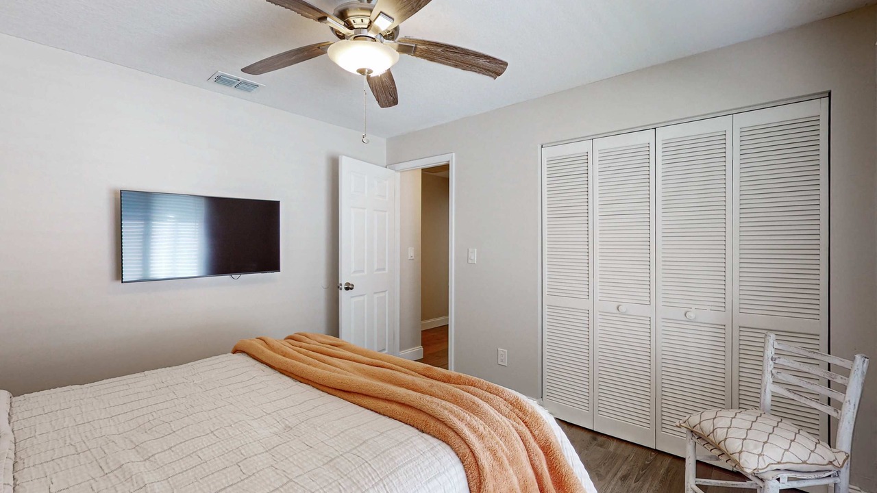 Photo of Bedroom in Sun Bay South