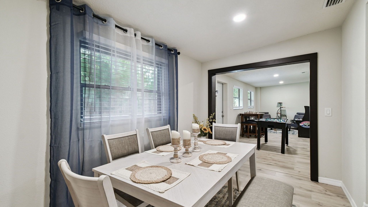 Photo of Livingroom in Sun Bay South
