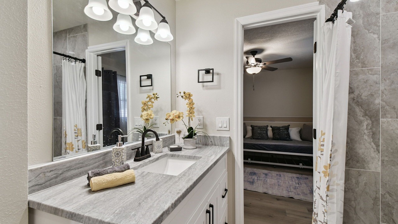 Photo of Bathroom in Sun Bay South