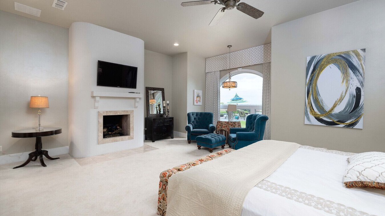 Photo of Livingroom in Parker County