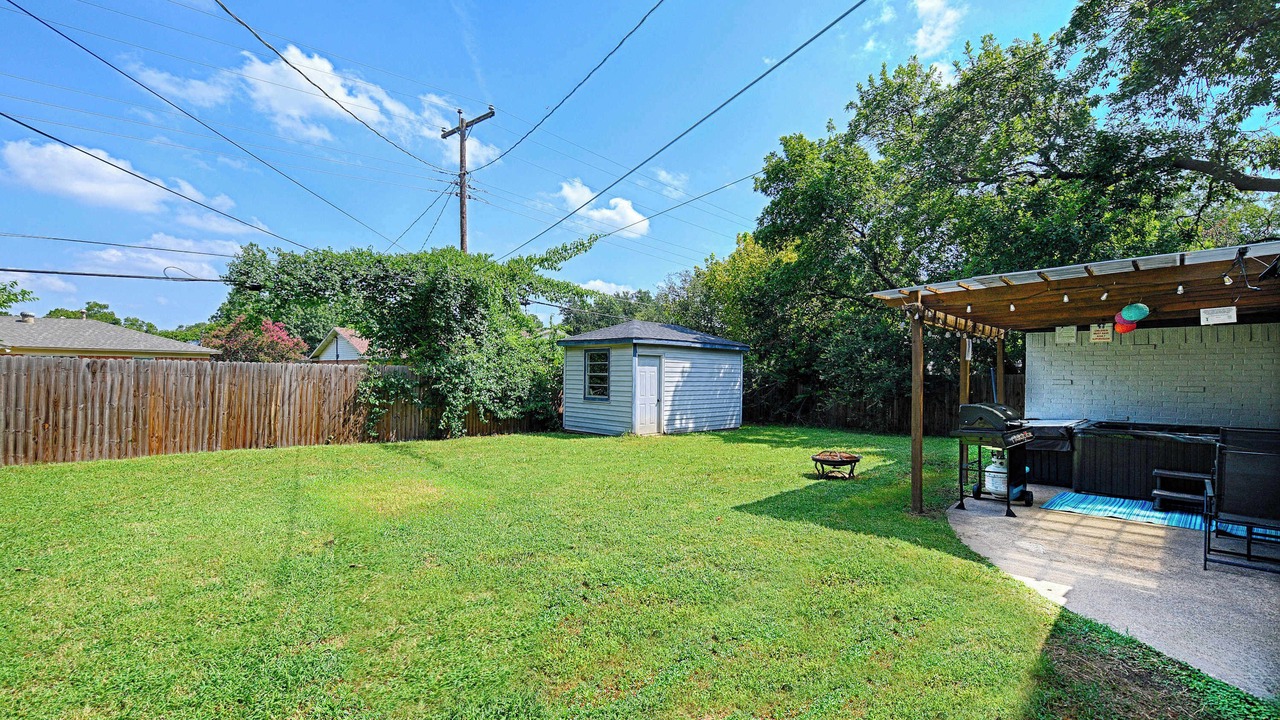 Photo of Outdoor in Burleson