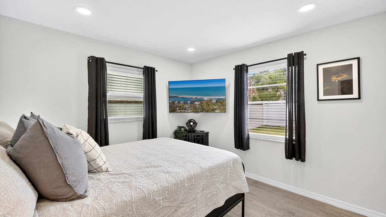 Photo of Bedroom in Sun Bay South