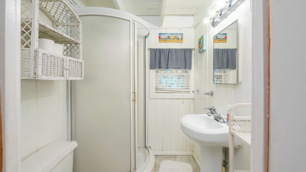 Photo of Bathroom in Rehoboth by the Sea