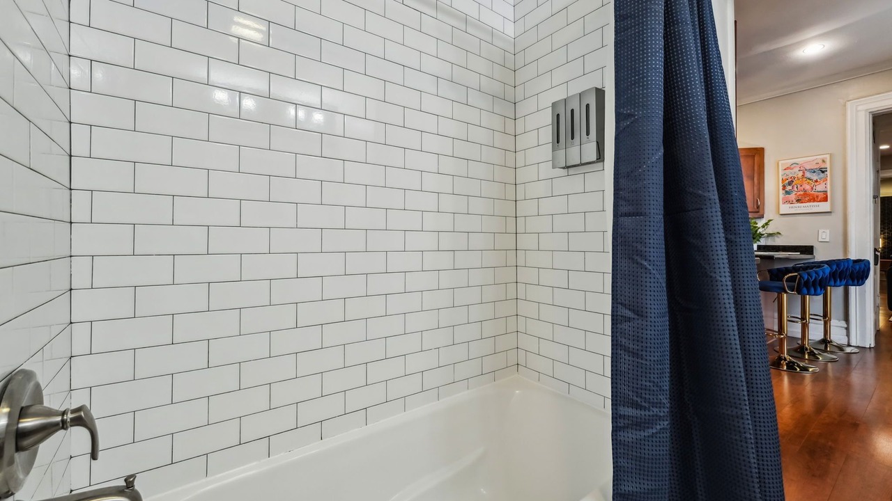 Photo of Bathroom in University District