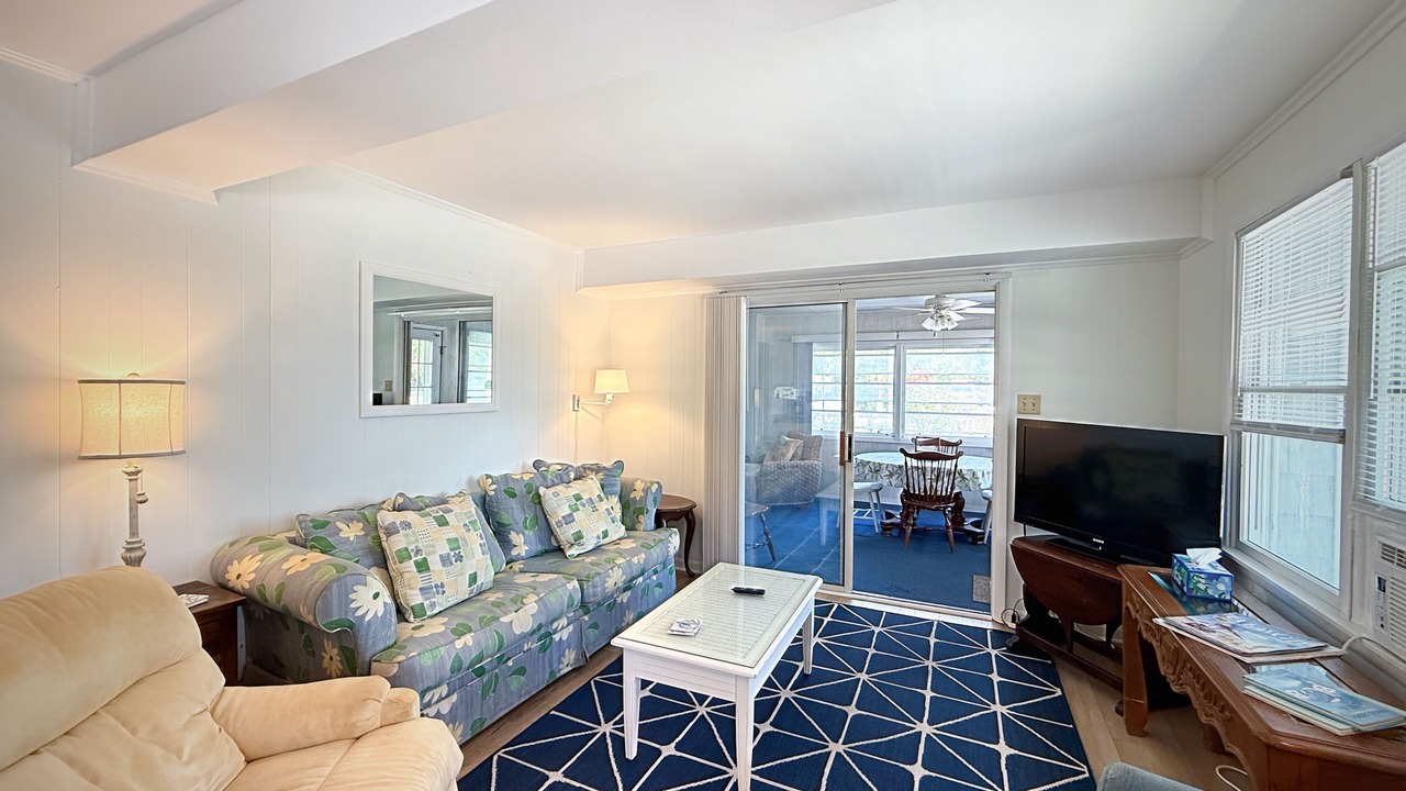 Photo of Livingroom in Fenwick Island