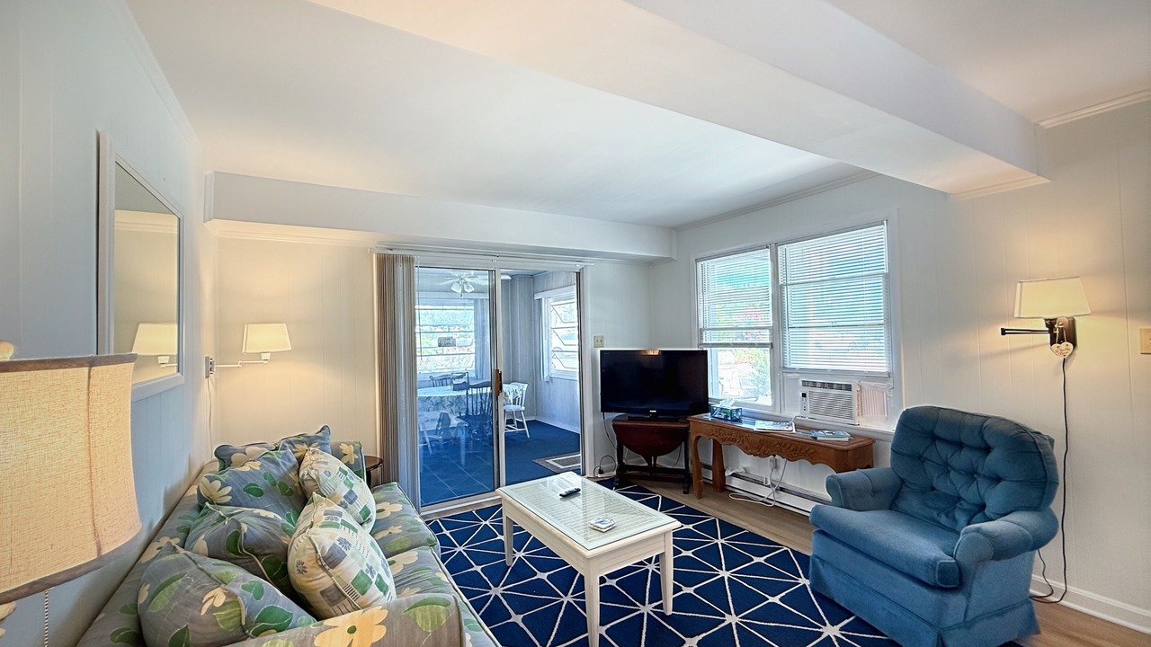 Photo of Livingroom in Fenwick Island