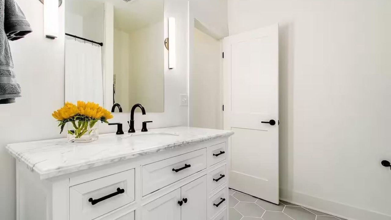 Photo of Bathroom in Italian Village
