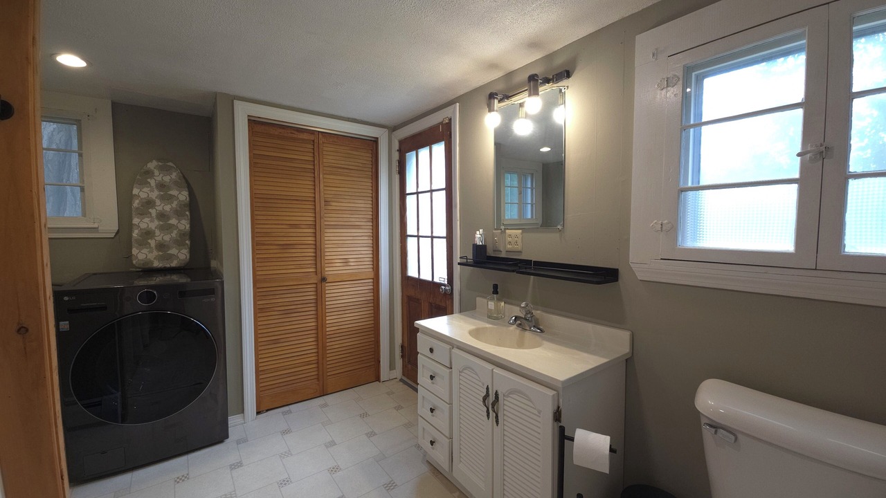 Photo of Bathroom in Kingfield