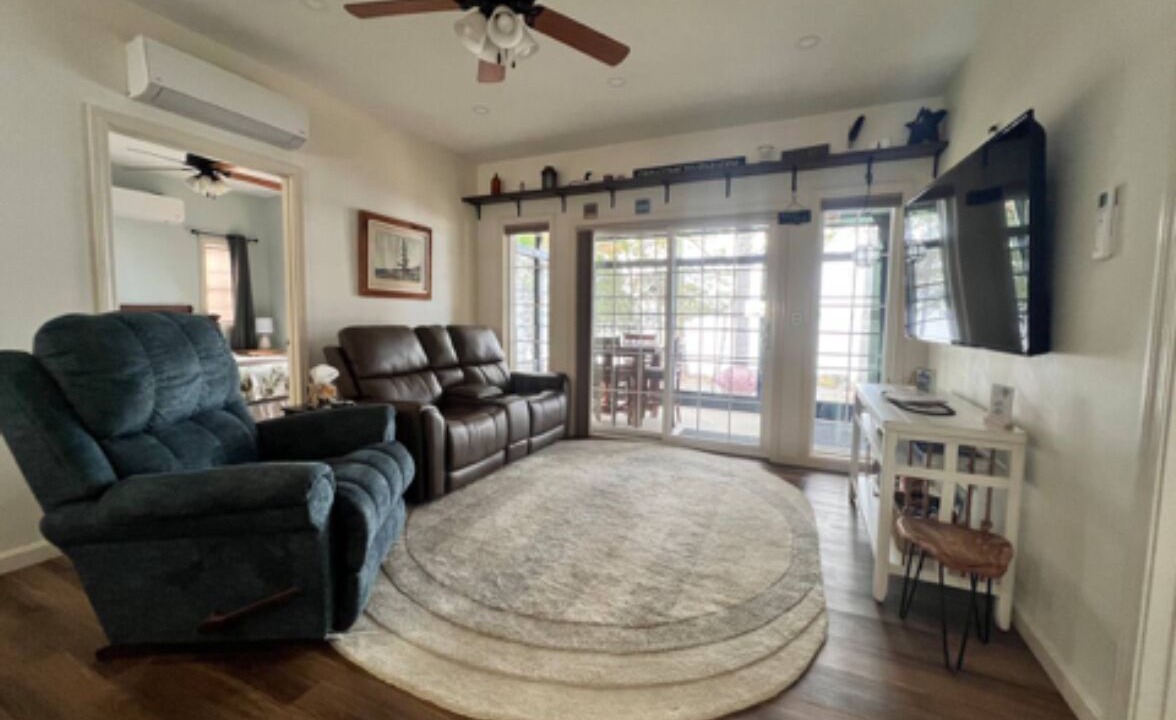 Photo of Livingroom in Old Town