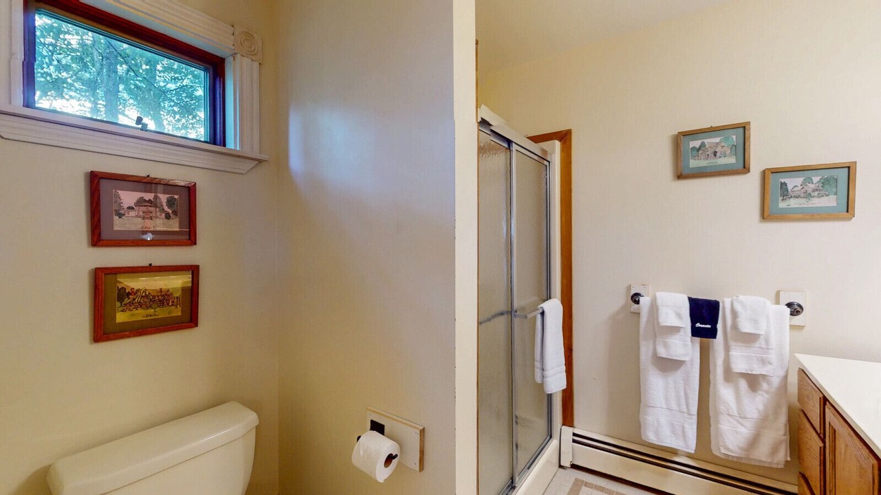 Photo of Bathroom in Hancock Point