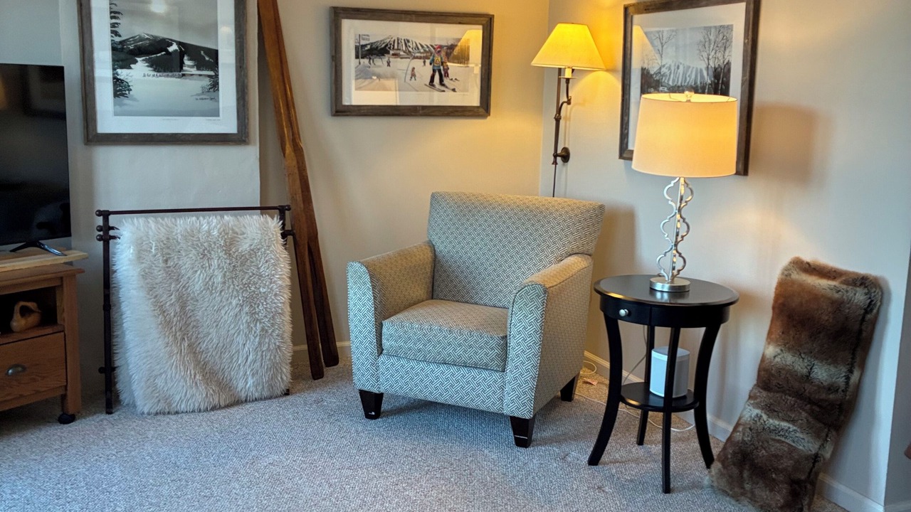 Photo of Livingroom in Carrabassett Valley