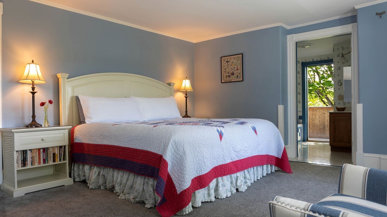 Photo of Bedroom in Hallowell