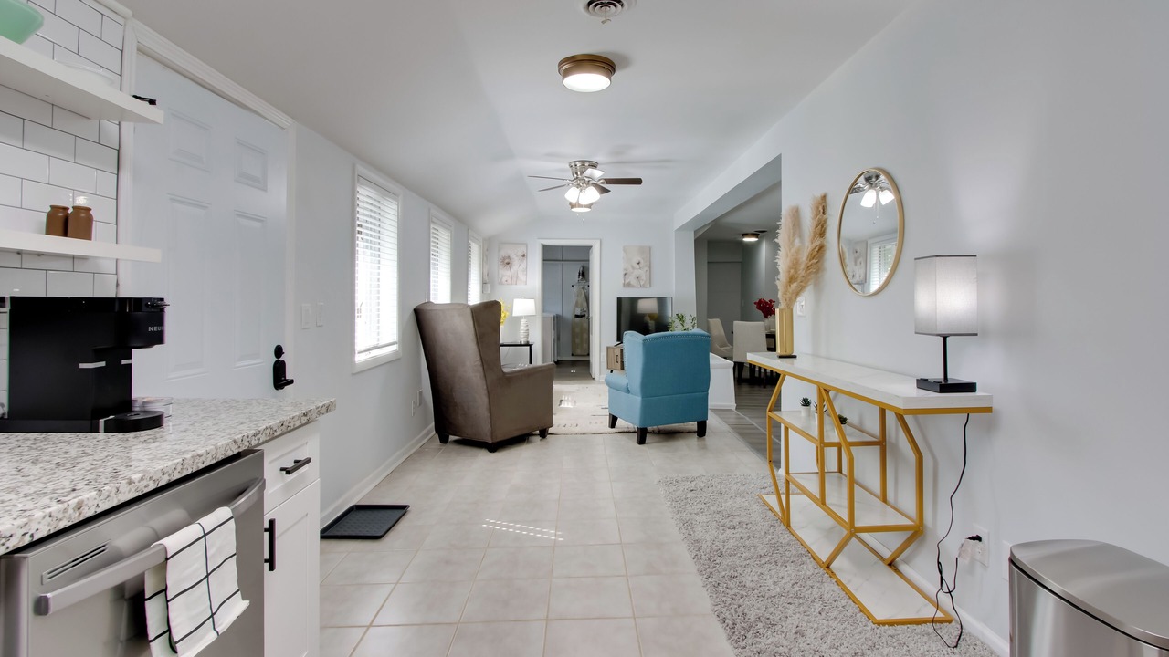 Photo of Livingroom in Pataskala