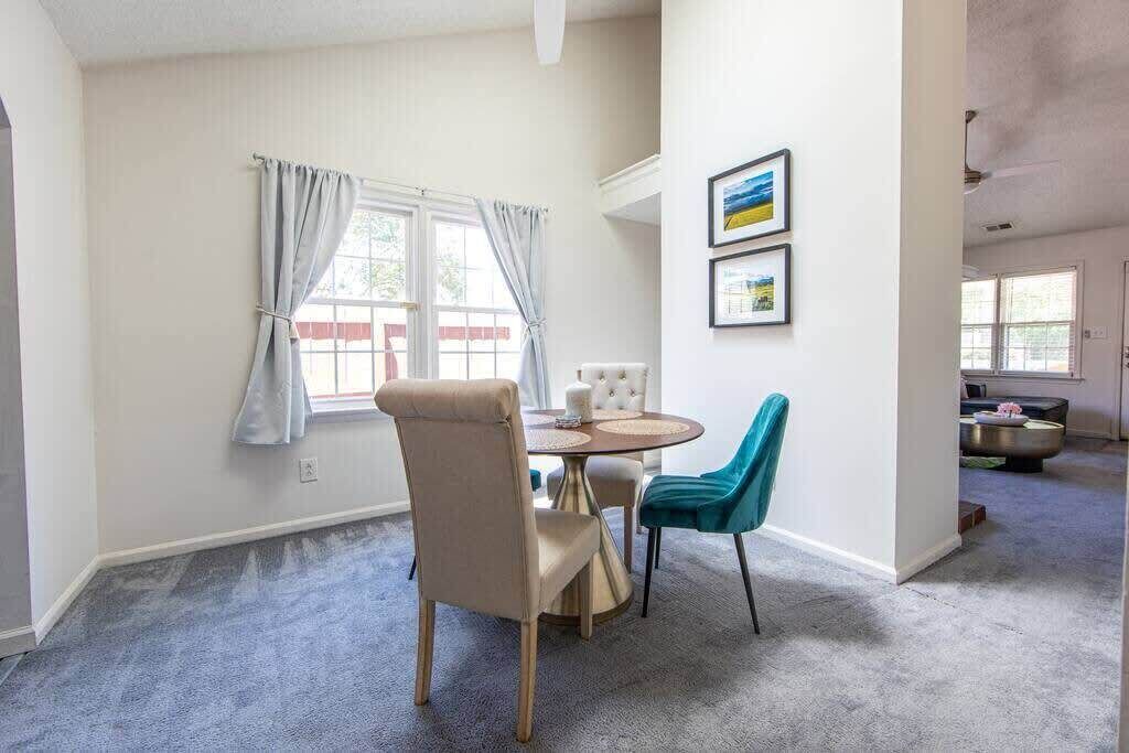Photo of Bedroom in Northwest