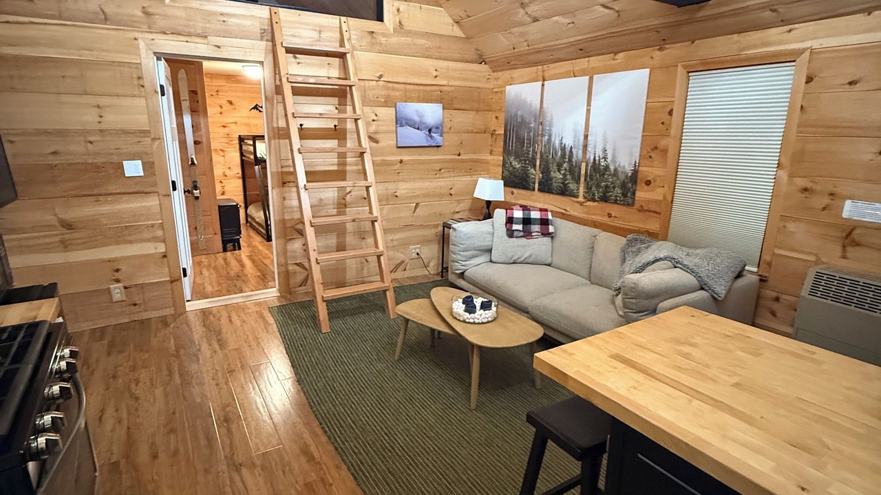 Photo of Livingroom in Wyman