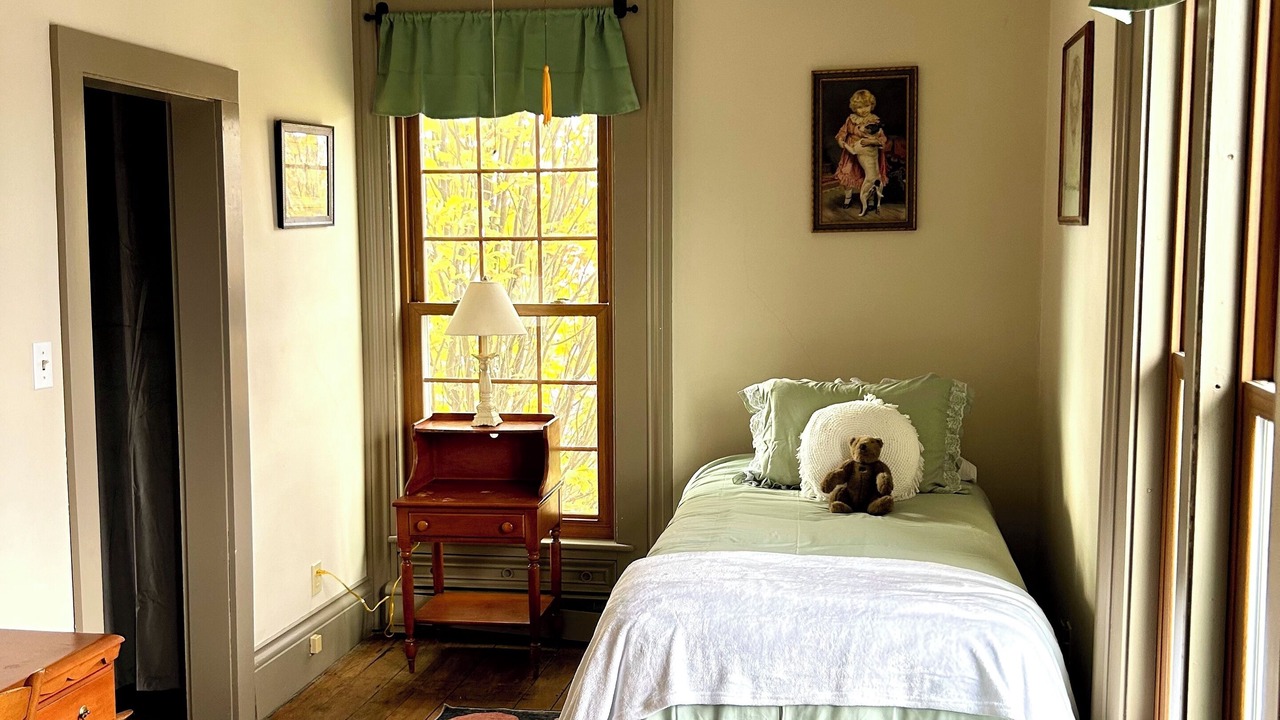 Photo of Bedroom in Fredericktown