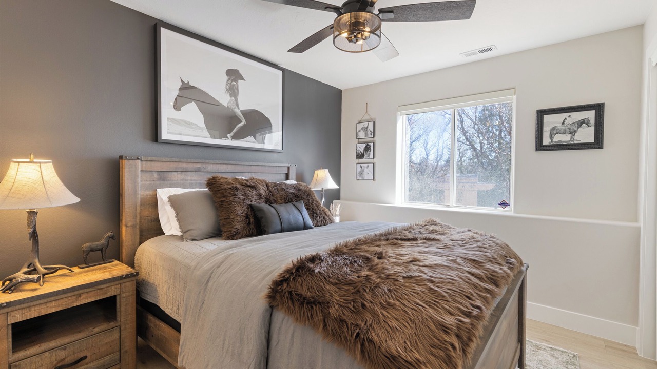 Photo of Bedroom in Long Valley Junction