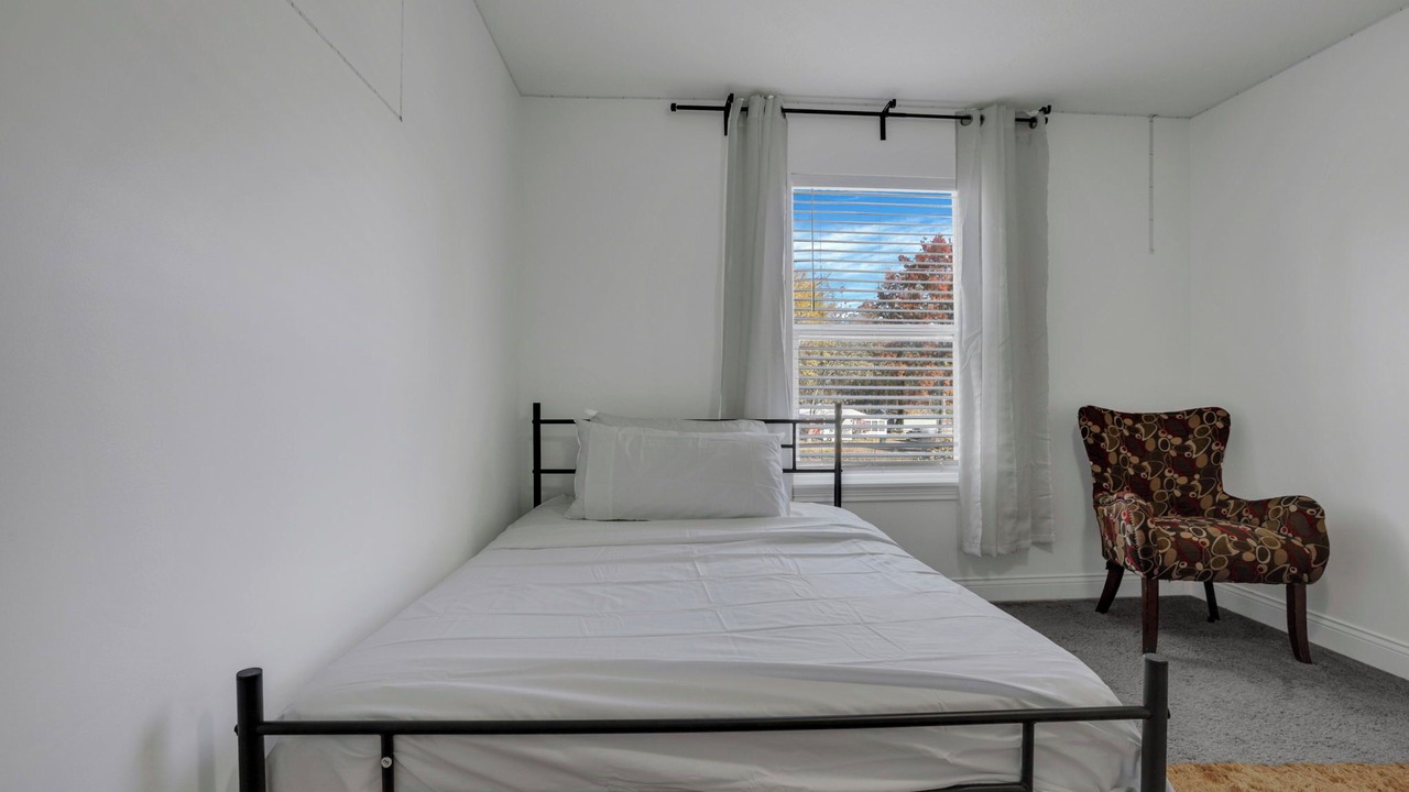 Photo of Bedroom in Northeast Columbus