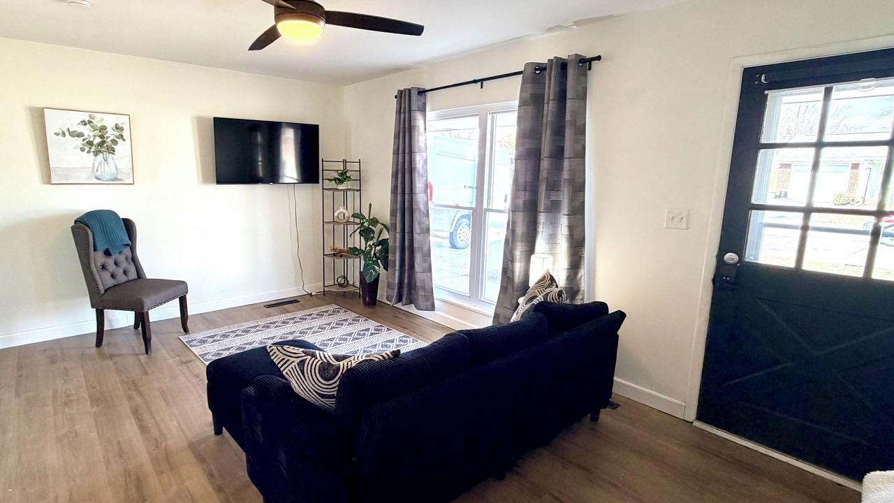 Photo of Livingroom in Gahanna