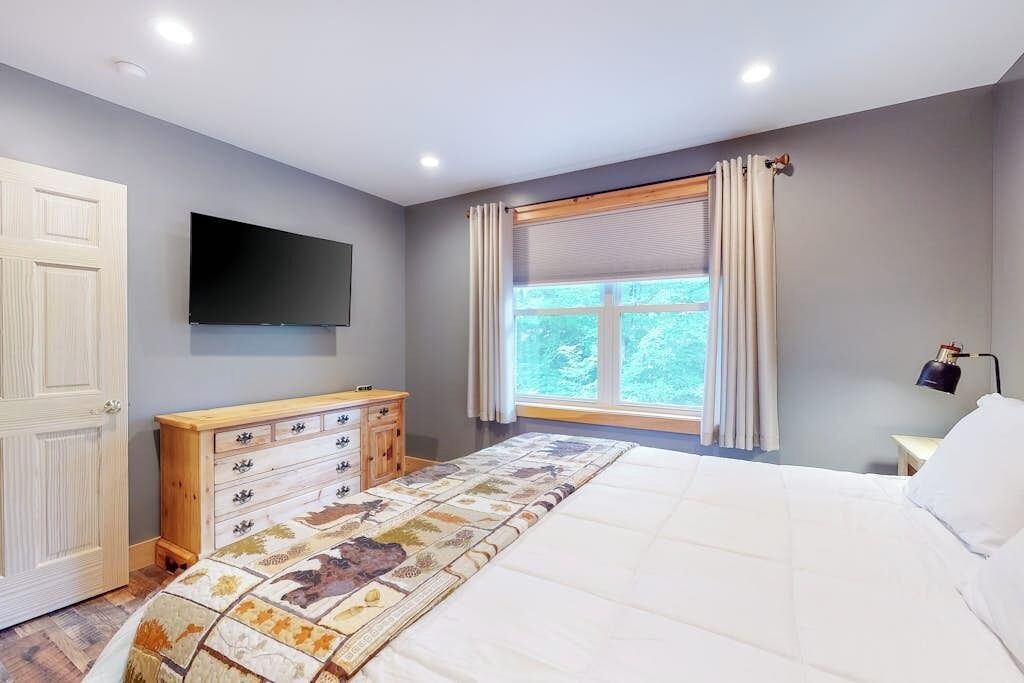 Photo of Bedroom in Intervale