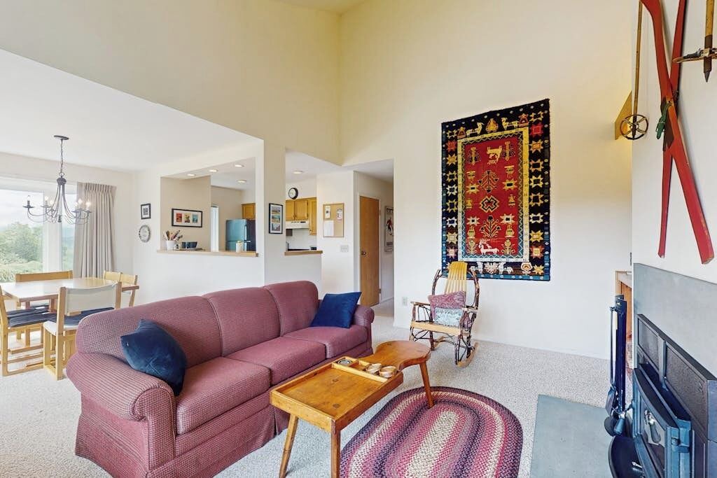 Photo of Livingroom in Warren