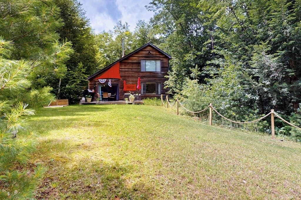 Photo of Outdoor in Weeks Mills