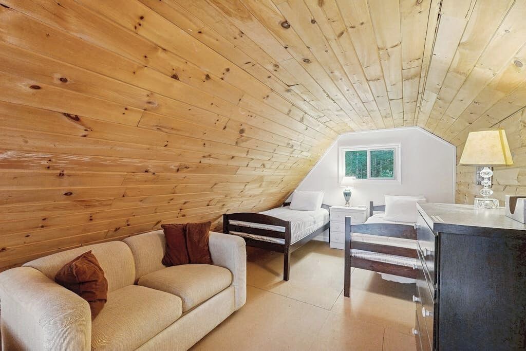 Photo of Livingroom in Wayne
