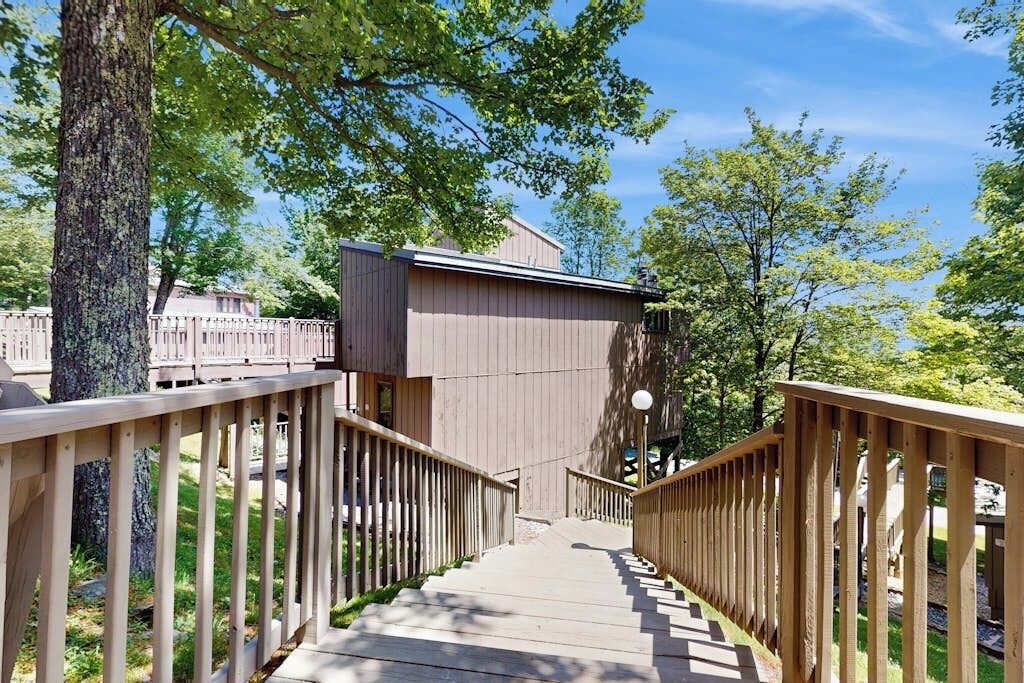Photo of Outdoor in Warren