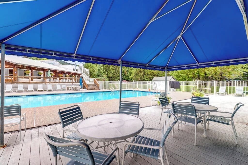 Photo of Outdoor in Warren