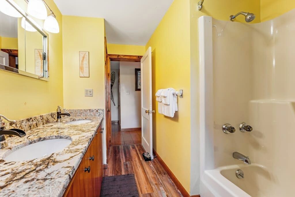 Photo of Bathroom in Roxbury