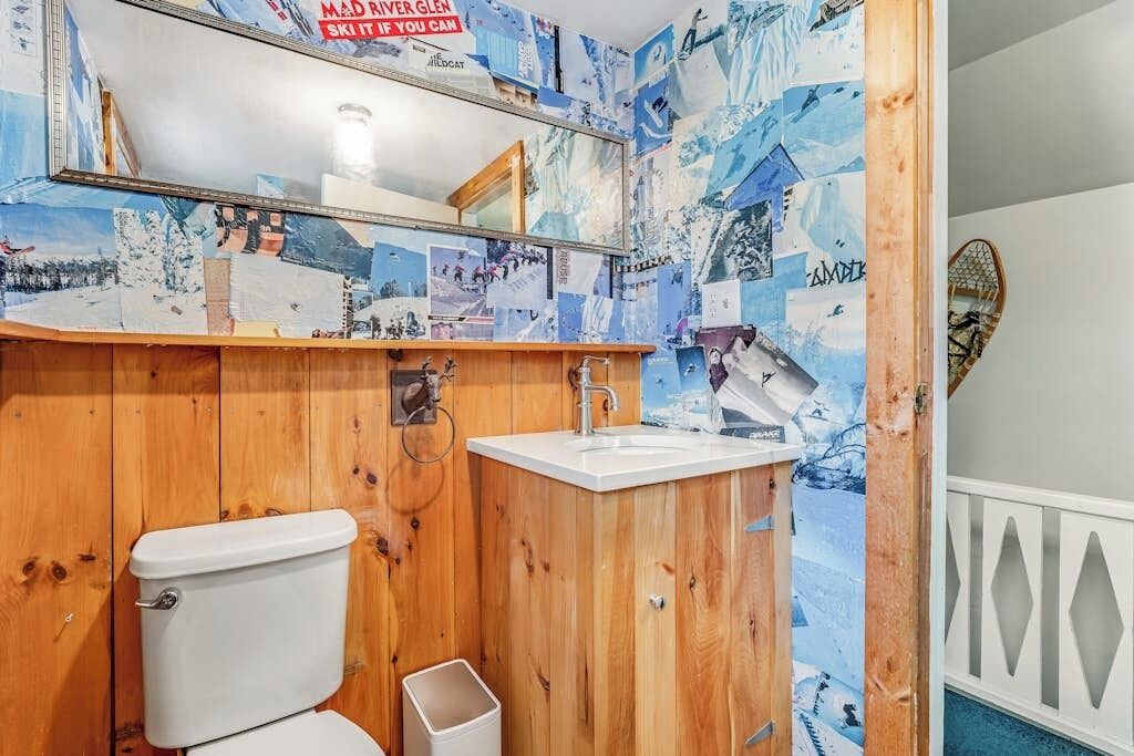 Photo of Bathroom in Roxbury