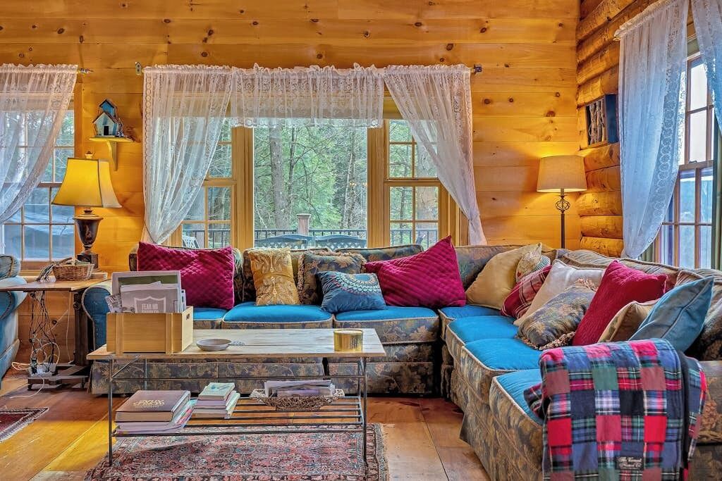 Photo of Livingroom in Quechee